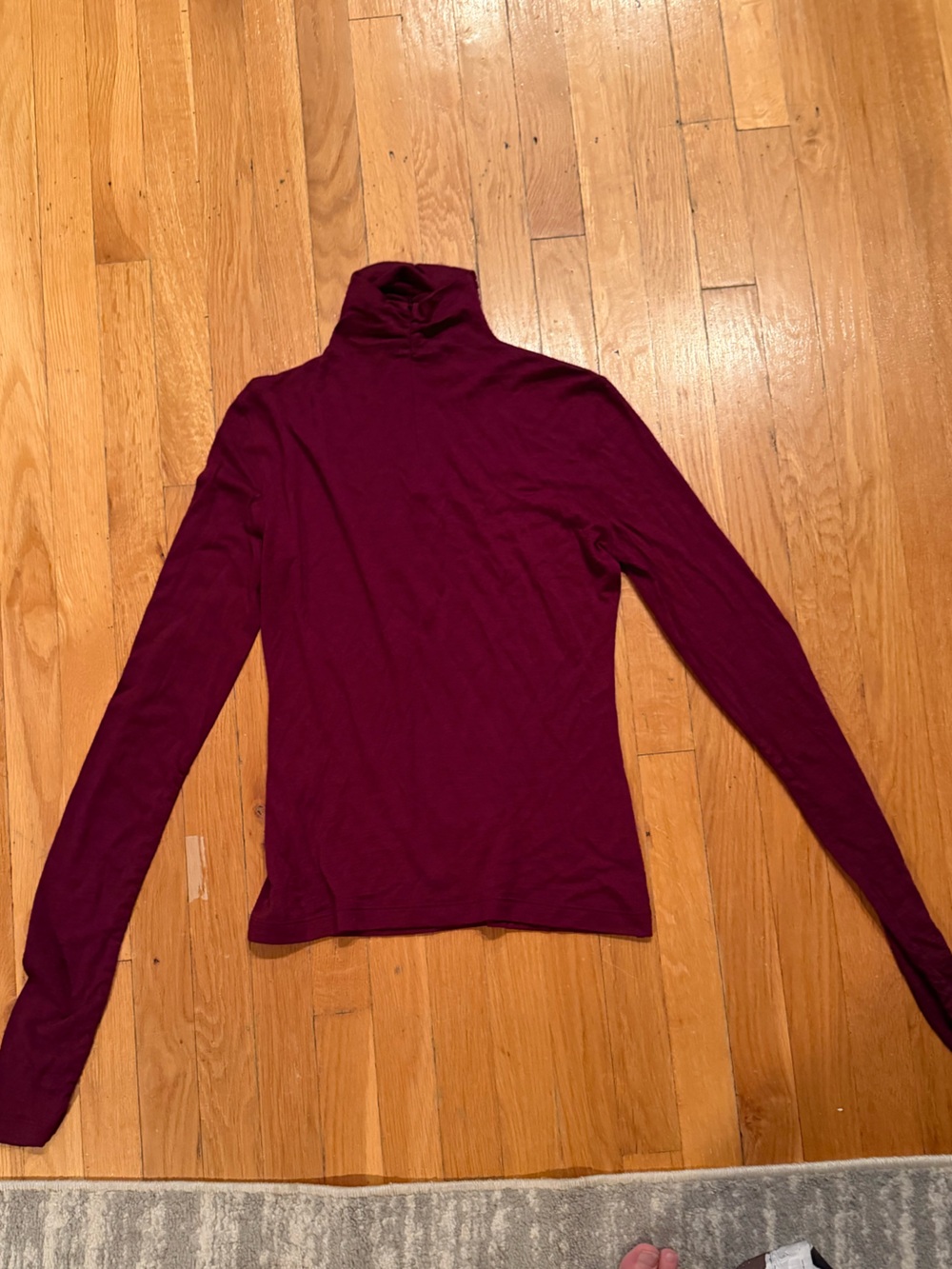 Akris Wine-Tone Turtleneck Long-Sleeve Top cashmere blend